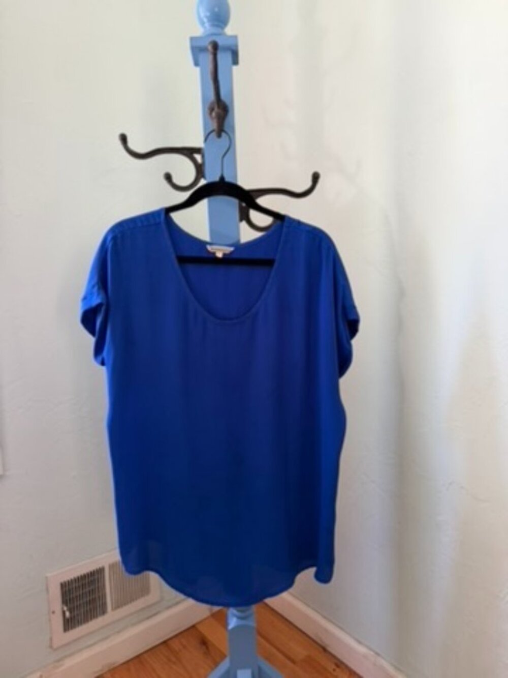 Pleione Royal Blue Scoop Neck Short Sleeve Blouse Size XL